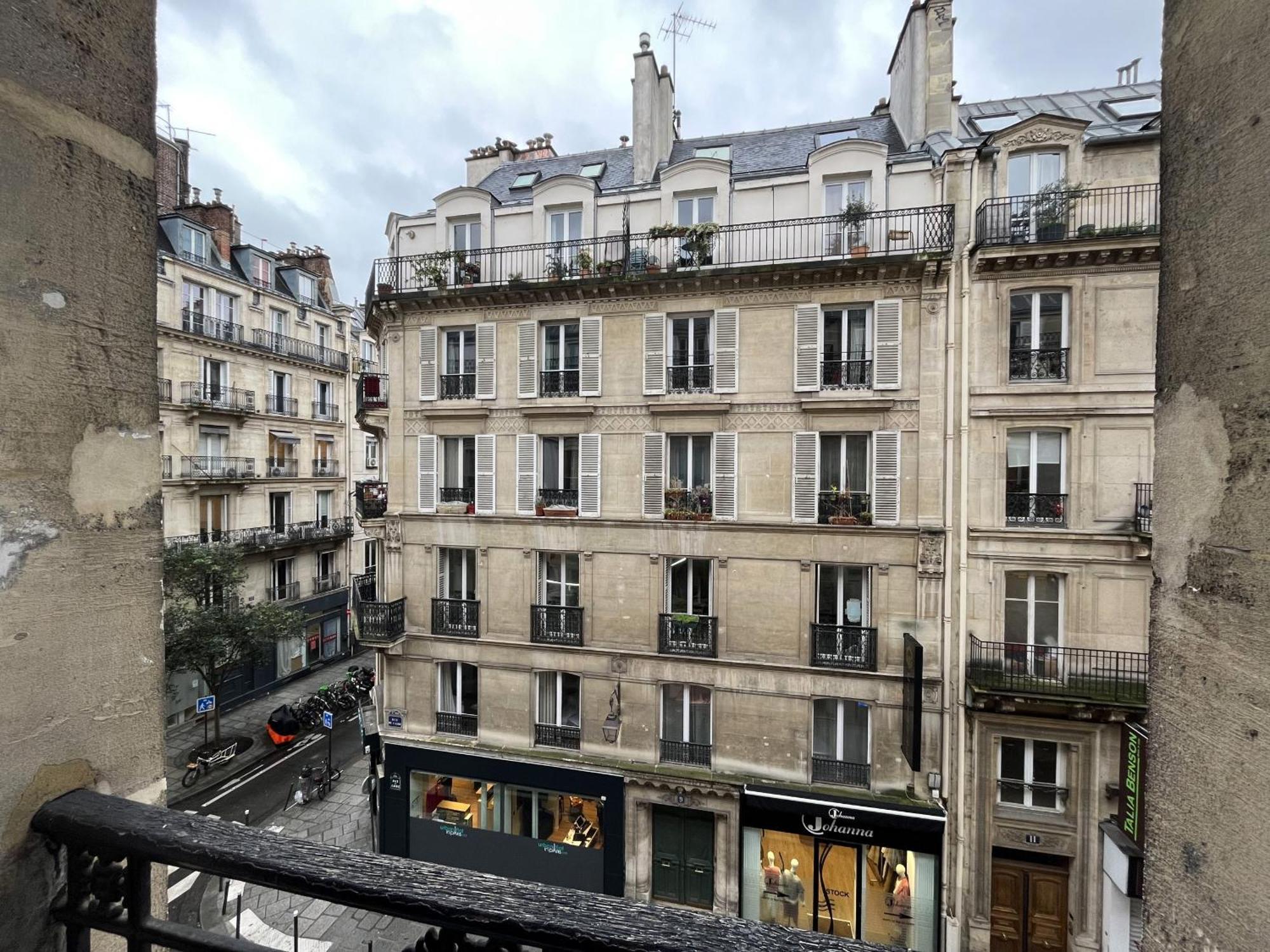Apartment Urban Flat 17 - Pretty 3 Bdr Flat In Montorgueil